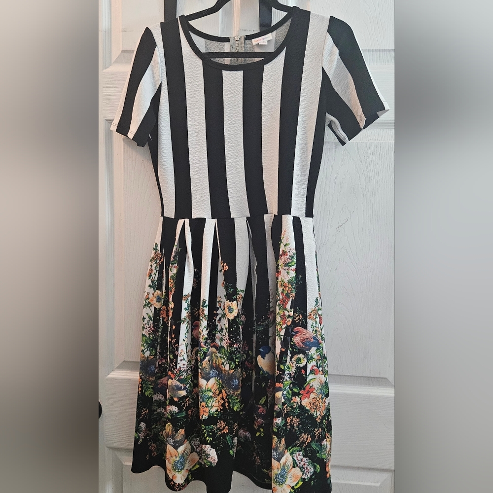 Lularoe Size LG Dress ((Unicorn))